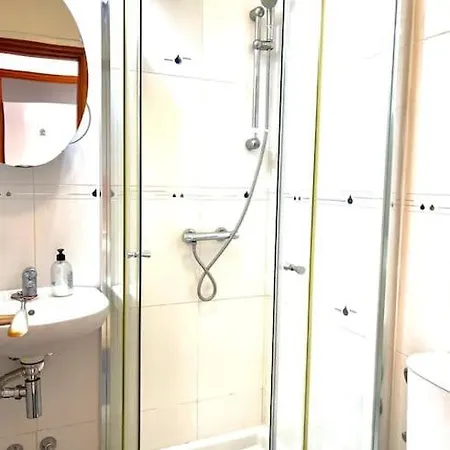 Elegant 2 Bedroom Duplex On Frontline Of Tenerife's With Gorgeous Sea Views! 아파트 *